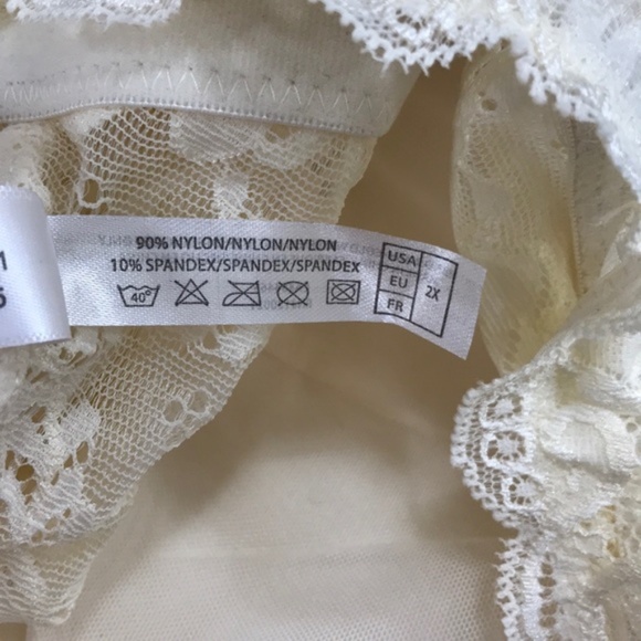 Oh la la Cheri Suzette Lace Teddy (Plus Size) - Picture 7 of 8